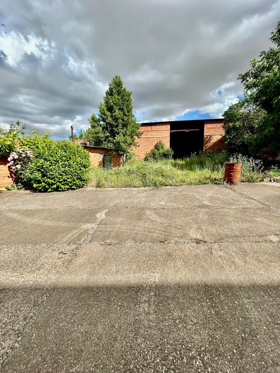 3 soveværelse Byhus til salg i Leon by med garage - € 180.000 (Ref: 9991380)