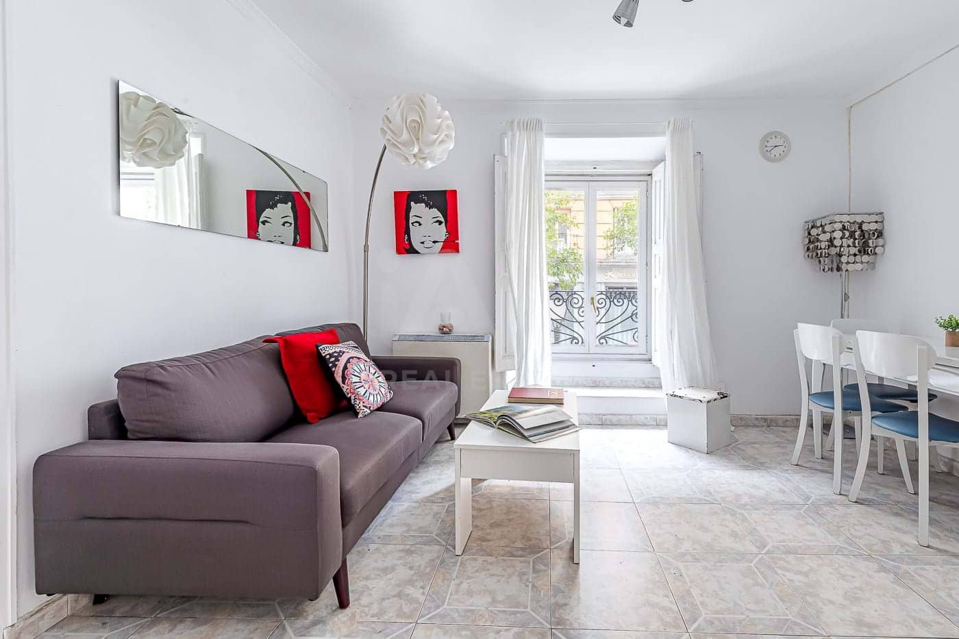 Apartamento de 4 habitaciones en Madrid ciudad en venta - 740.000 € (Ref: 9991382)
