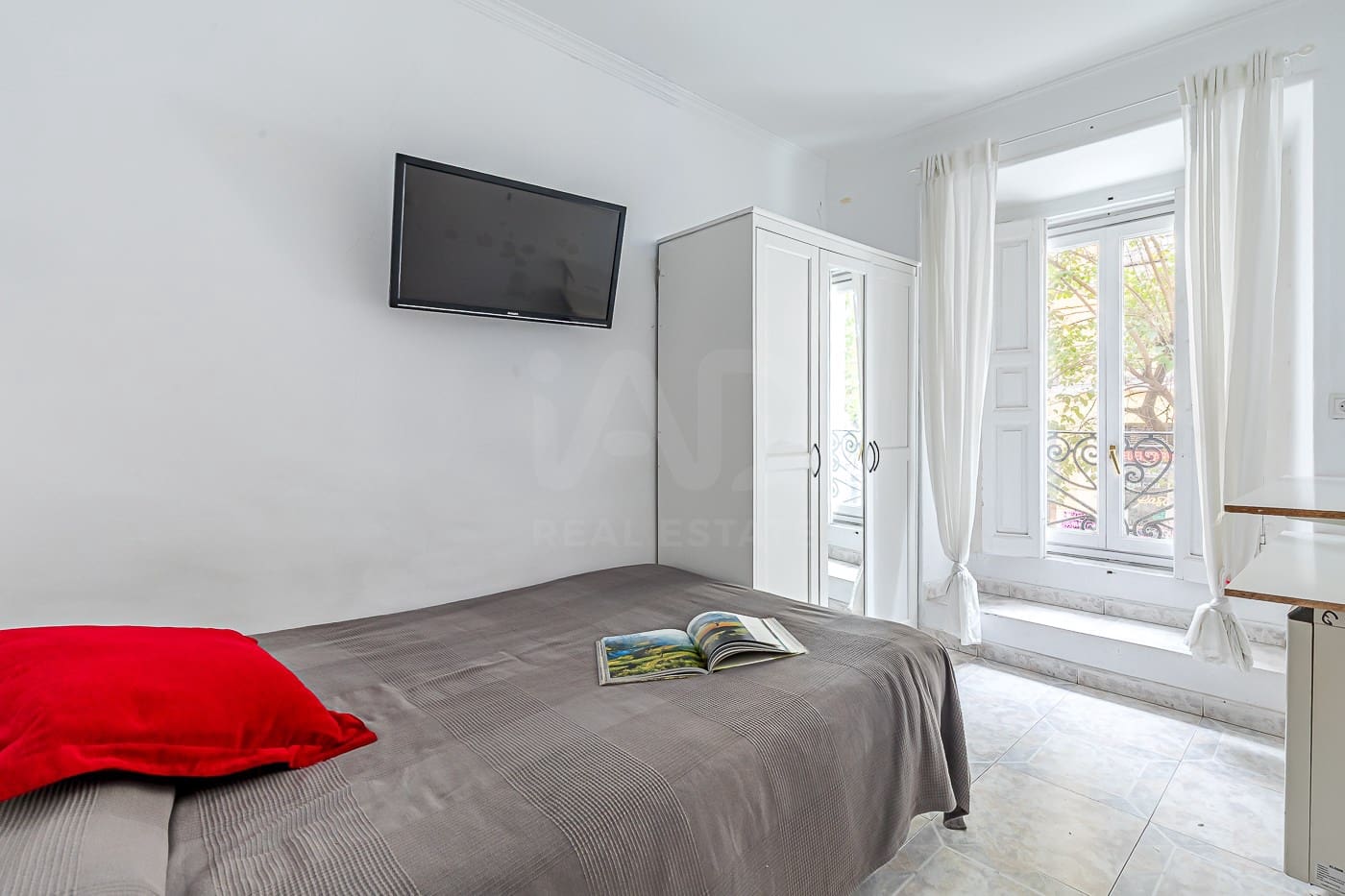 Apartamento de 4 habitaciones en Madrid ciudad en venta - 740.000 € (Ref: 9991382)