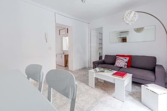 4 soveværelse Lejlighed til salg i Universidad, Madrid by - € 740.000 (Ref: 9991382)