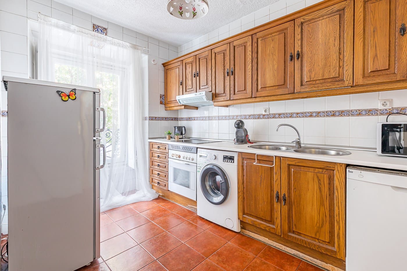 Apartamento de 4 habitaciones en Madrid ciudad en venta - 740.000 € (Ref: 9991382)