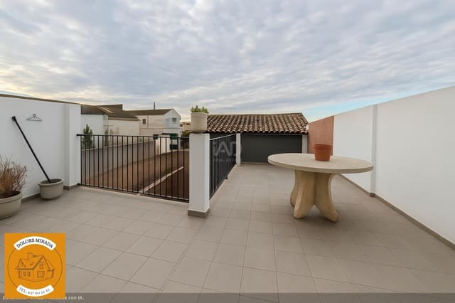 5 soveværelse Rækkehus til salg i Lleida by med garage - € 116.000 (Ref: 9991383)