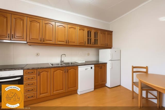 5 soveværelse Rækkehus til salg i Lleida by med garage - € 116.000 (Ref: 9991383)
