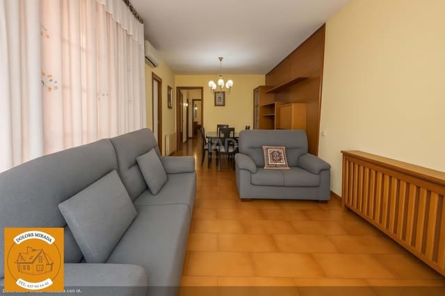 5 soveværelse Rækkehus til salg i Lleida by med garage - € 116.000 (Ref: 9991383)