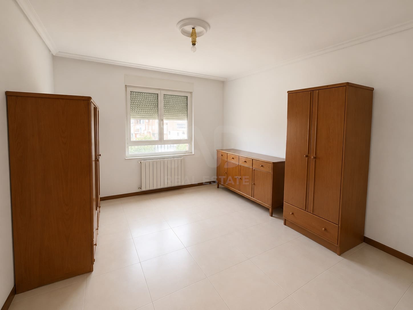 8 Zimmer Haus zu verkaufen in Leon Stadt mit Garage - 345.000 € (Ref: 9991384)