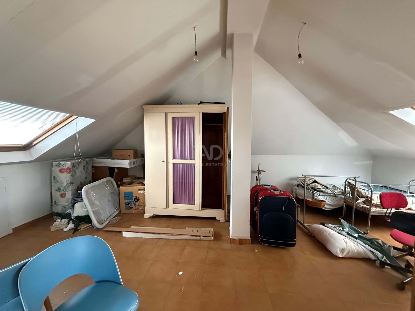 8 Zimmer Haus zu verkaufen in Leon Stadt mit Garage - 345.000 € (Ref: 9991384)