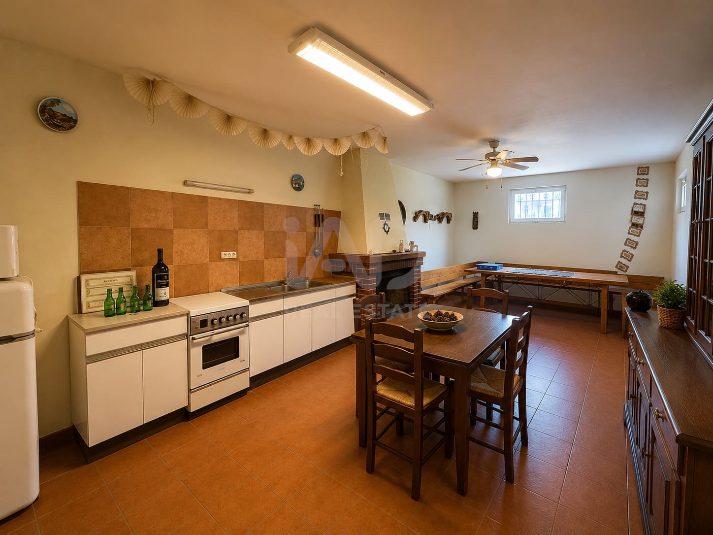 8 Zimmer Haus zu verkaufen in Leon Stadt mit Garage - 345.000 € (Ref: 9991384)