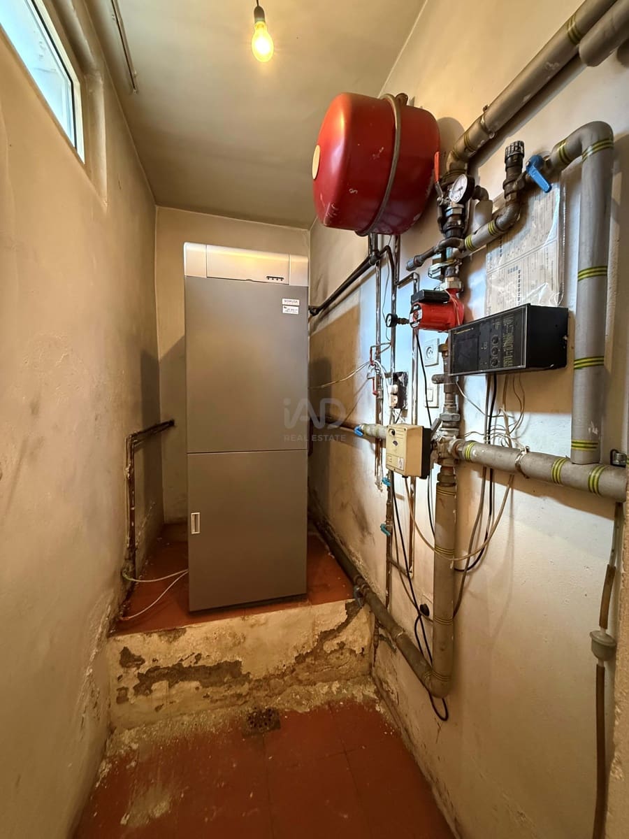 8 Zimmer Haus zu verkaufen in Leon Stadt mit Garage - 345.000 € (Ref: 9991384)