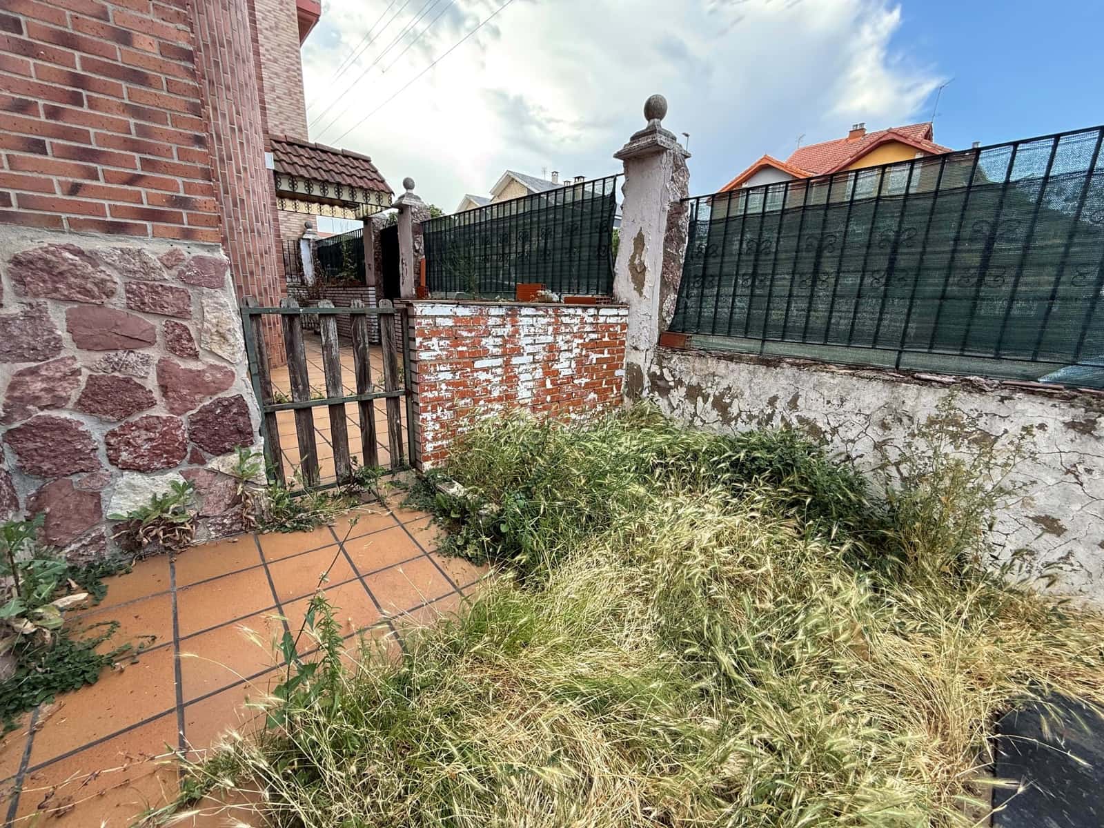 8 Zimmer Haus zu verkaufen in Leon Stadt mit Garage - 345.000 € (Ref: 9991384)