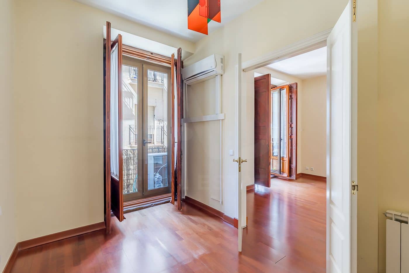 1 sovrum Lägenhet till salu i Madrid stad - 550 000 € (Ref: 9991385)