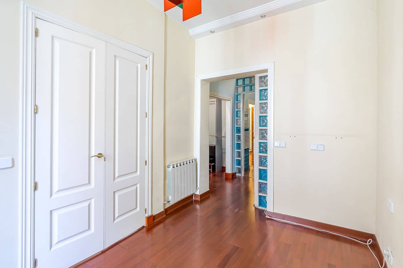 1 sovrum Lägenhet till salu i Madrid stad - 550 000 € (Ref: 9991385)