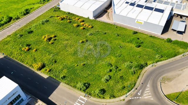 Undeveloped Land for sale in León city - € 525,000 (Ref: 9991386)