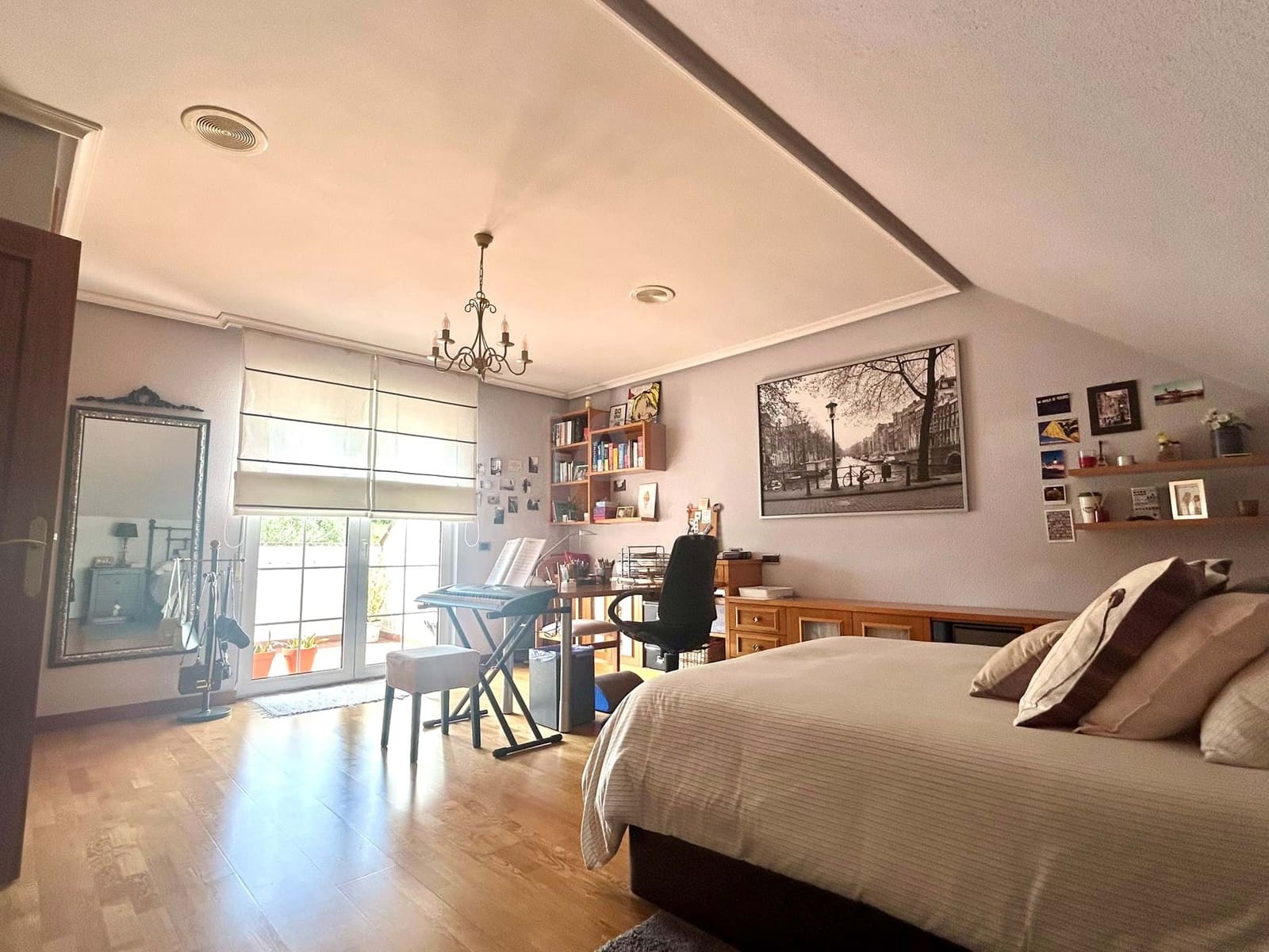 4 Zimmer Haus zu verkaufen in Leon Stadt mit Garage - 366.000 € (Ref: 9991390)