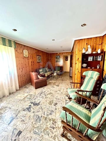 3 Zimmer Haus zu verkaufen in León Stadt mit Garage - 120.000 € (Ref: 9991391)