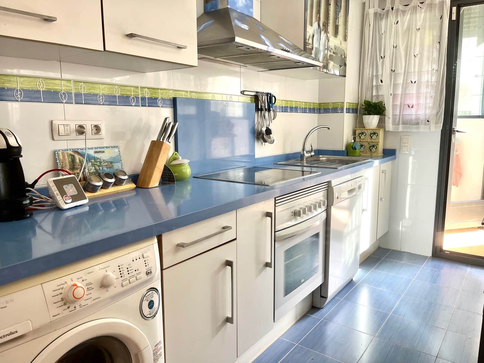 3 soveværelse Lejlighed til salg i Oropesa  med swimmingpool garage - € 330.000 (Ref: 9991392)