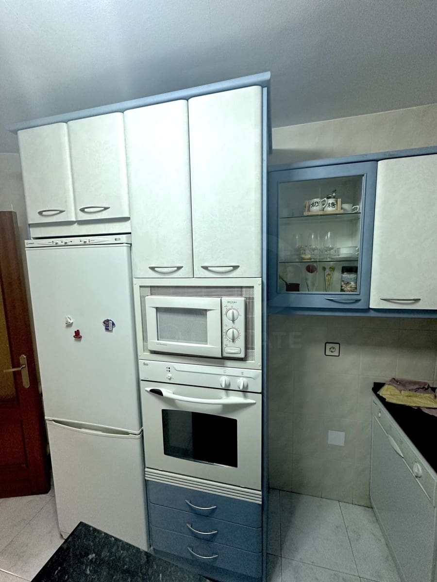 3 quarto Apartamento para venda em Leao cidade - 125 000 € (Ref: 9991395)