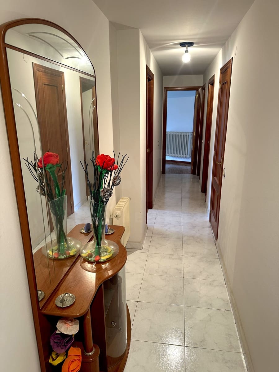 3 quarto Apartamento para venda em Leao cidade - 125 000 € (Ref: 9991395)
