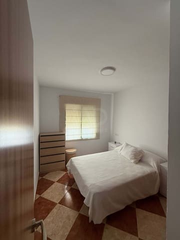 5 soveværelse Byhus til salg i Huelva by - € 240.000 (Ref: 9991398)