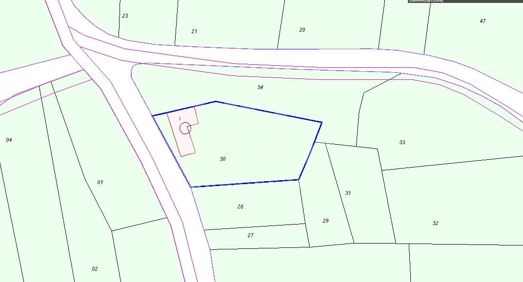 Grunde uden byggetilladelser til salg i Leon by - € 110.000 (Ref: 9991399)