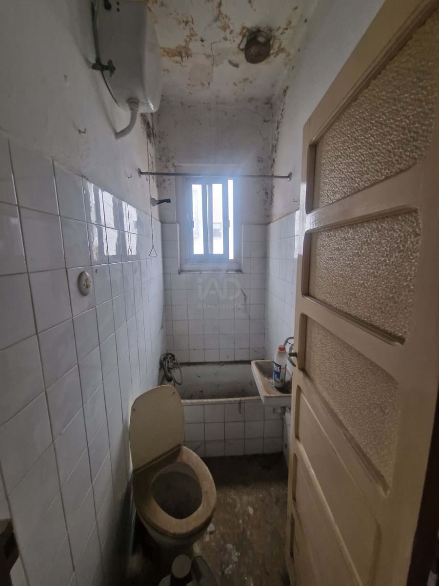 12 Zimmer Haus zu verkaufen in Leon Stadt - 155.000 € (Ref: 9991401)