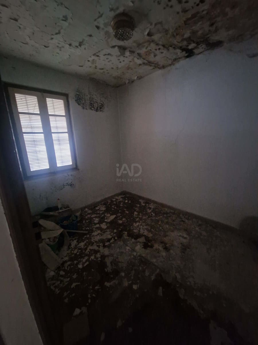 12 Zimmer Haus zu verkaufen in Leon Stadt - 155.000 € (Ref: 9991401)