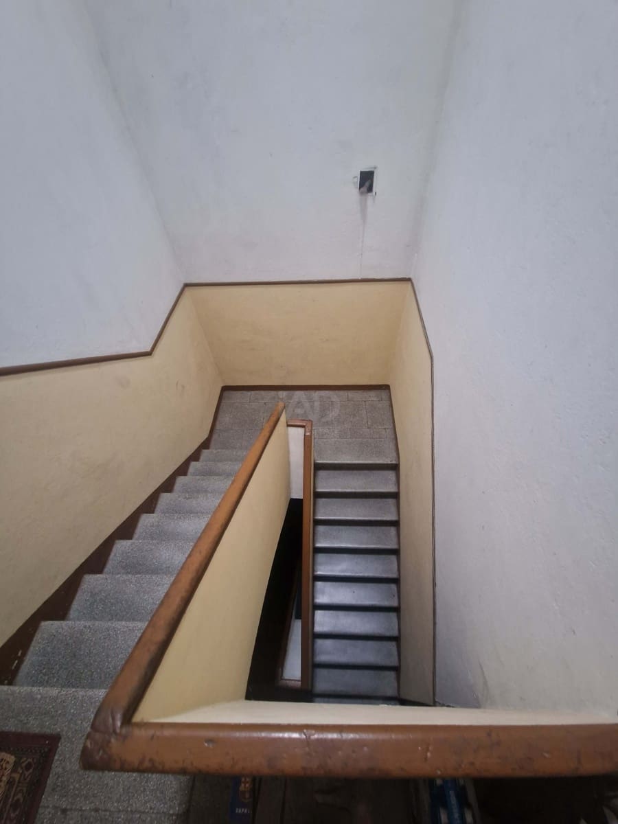12 Zimmer Haus zu verkaufen in Leon Stadt - 155.000 € (Ref: 9991401)