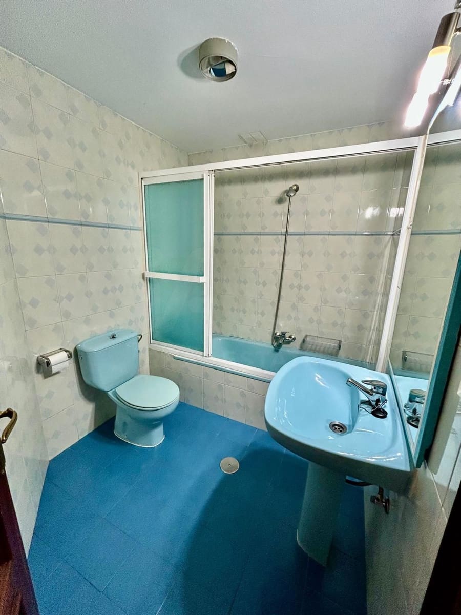 Ático de 3 habitaciones en León ciudad en venta - 90.000 € (Ref: 9991402)