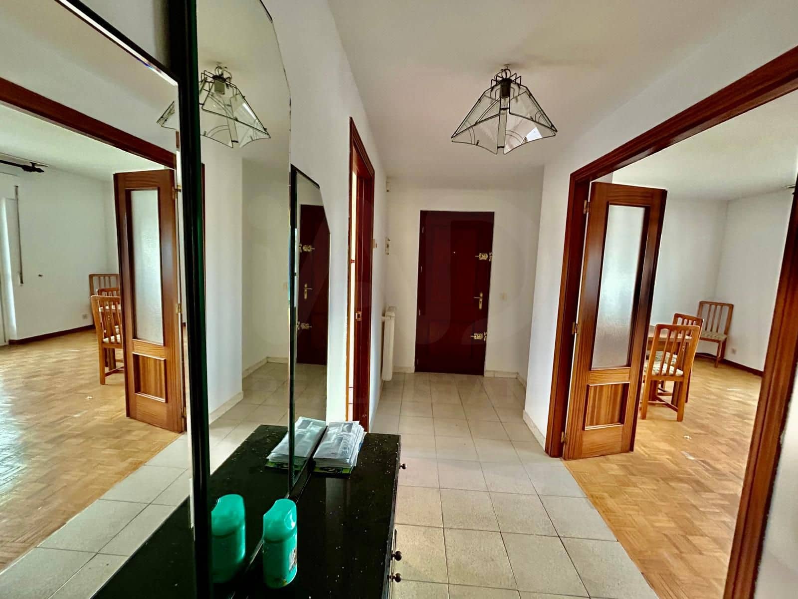 Ático de 3 habitaciones en León ciudad en venta - 90.000 € (Ref: 9991402)