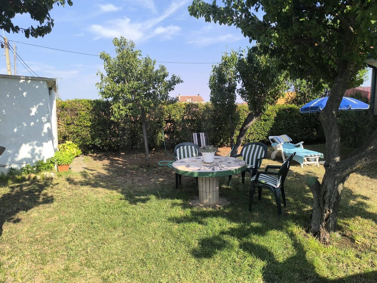 3 slaapkamer Huis te koop in Leon stad met garage - € 99.000 (Ref: 9991407)