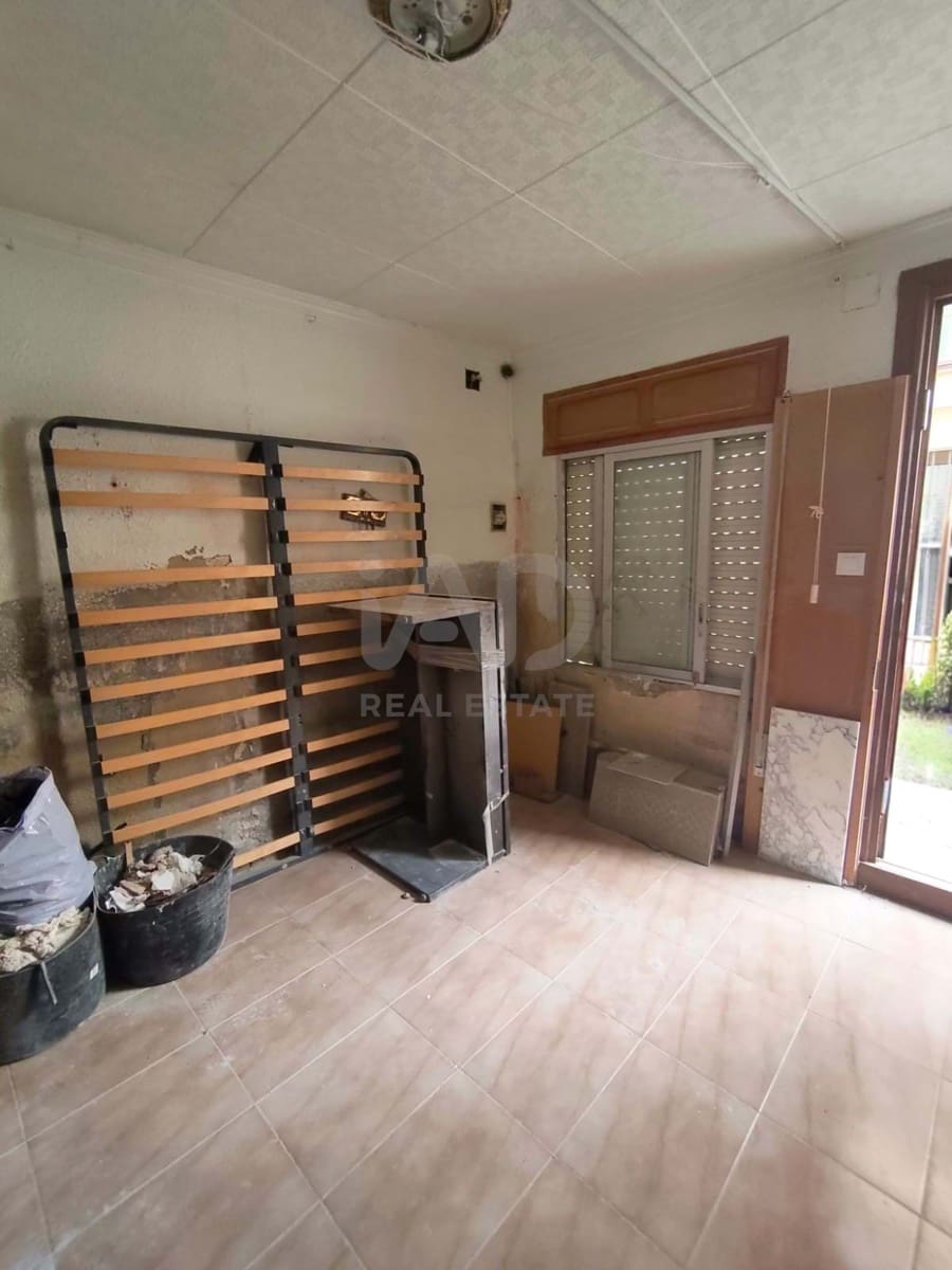 Adosado de 4 habitaciones en Càlig en venta - 53.500 € (Ref: 9991409)