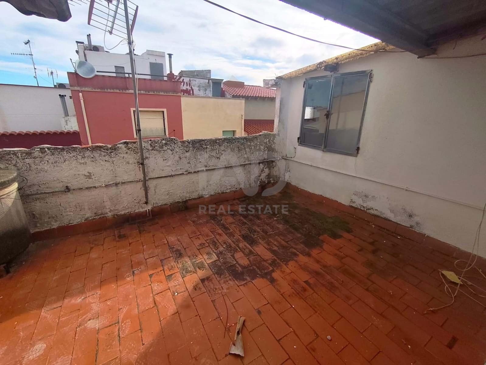 Adosado de 4 habitaciones en Càlig en venta - 53.500 € (Ref: 9991409)