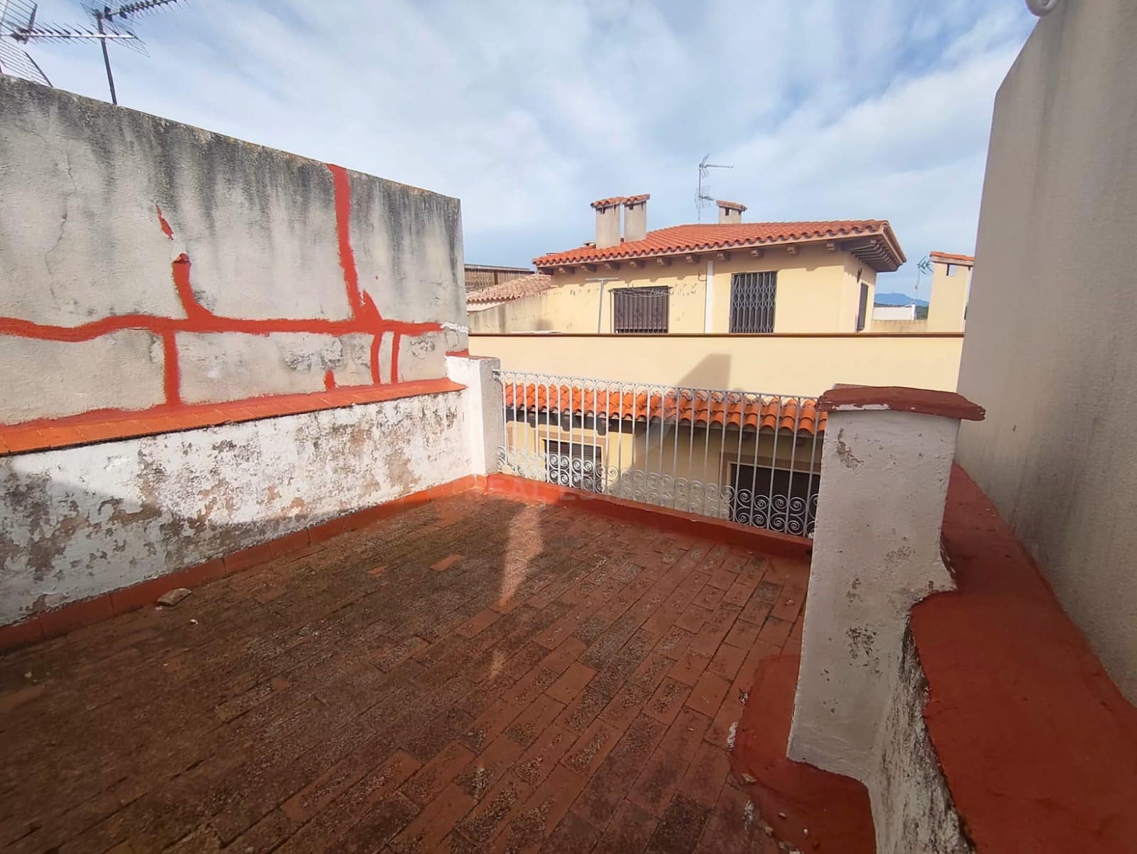 Adosado de 4 habitaciones en Càlig en venta - 53.500 € (Ref: 9991409)
