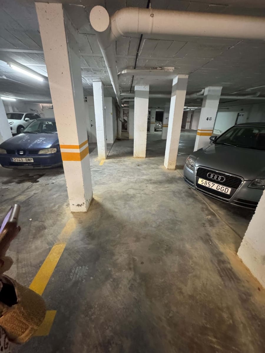 4 soverom Rekkehus til salgs i Huelva by med svømmebasseng garasje - € 365 000 (Ref: 9991410)