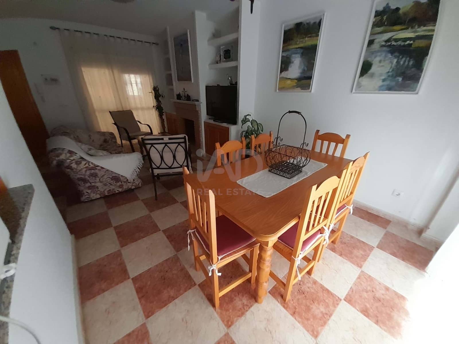 4 soverom Rekkehus til salgs i Huelva by med svømmebasseng garasje - € 365 000 (Ref: 9991410)