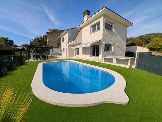 Chalet en Girona ciudad en venta - 1.050.000 € (Ref: 9991411)