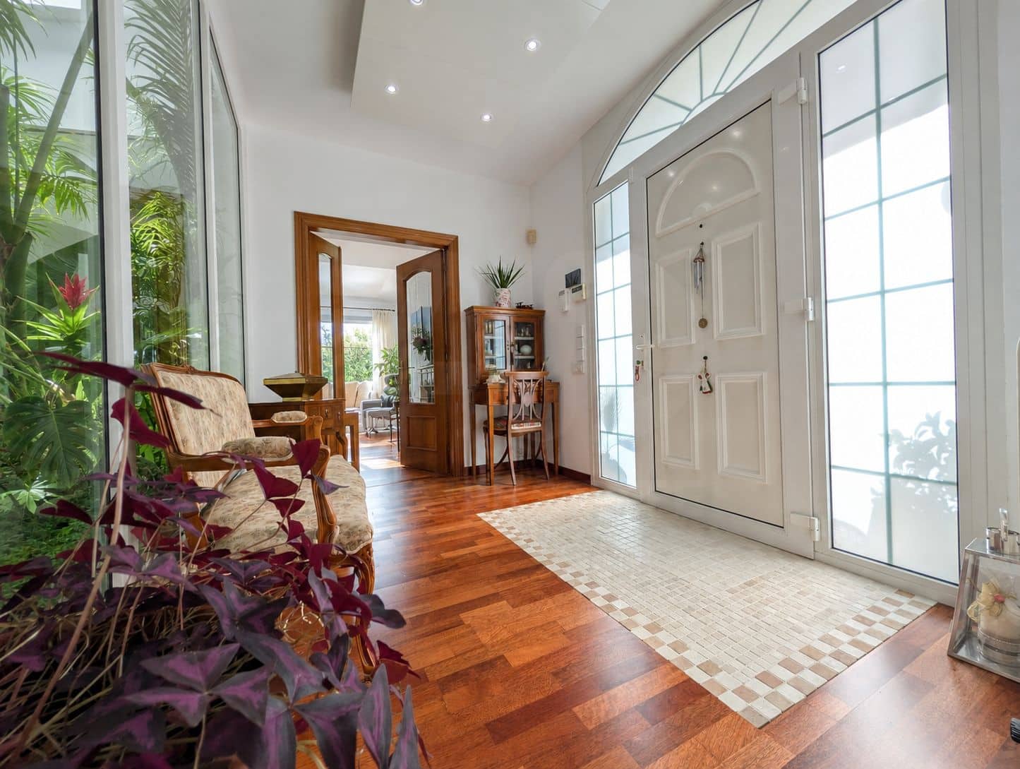 Chalet en Girona ciudad en venta - 1.050.000 € (Ref: 9991411)