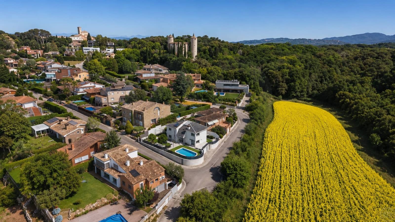 Chalet en Girona ciudad en venta - 1.050.000 € (Ref: 9991411)