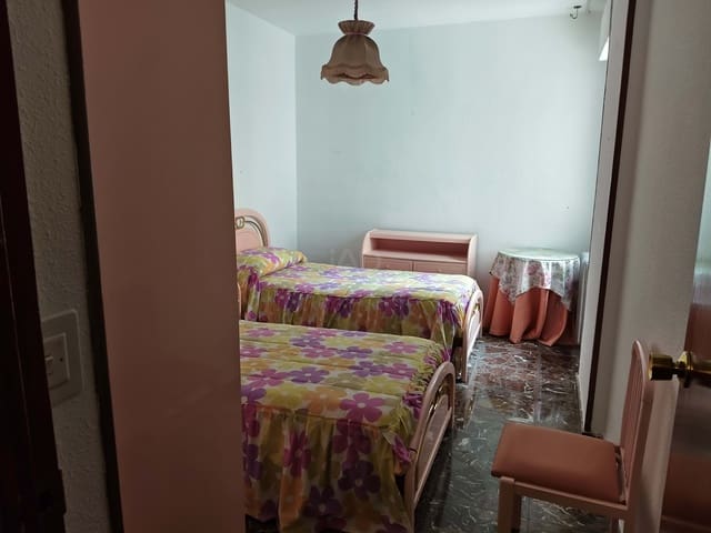 3 chambre Appartement à vendre à Jaén ville - 280 000 € (Ref: 9991412)