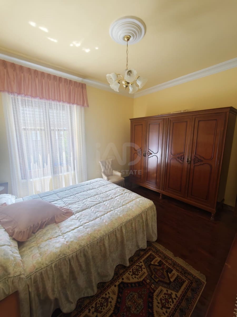 6 Zimmer Haus zu verkaufen in Leon Stadt mit Garage - 139.900 € (Ref: 9991413)