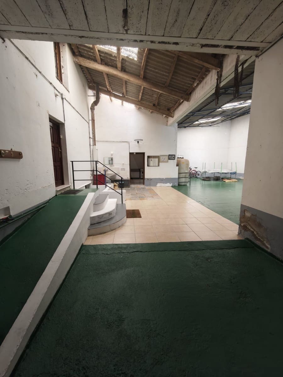 6 sypialnia Dom na sprzedaż w Urdiales del Paramo z garażem - 139 900 € (Ref: 9991413)