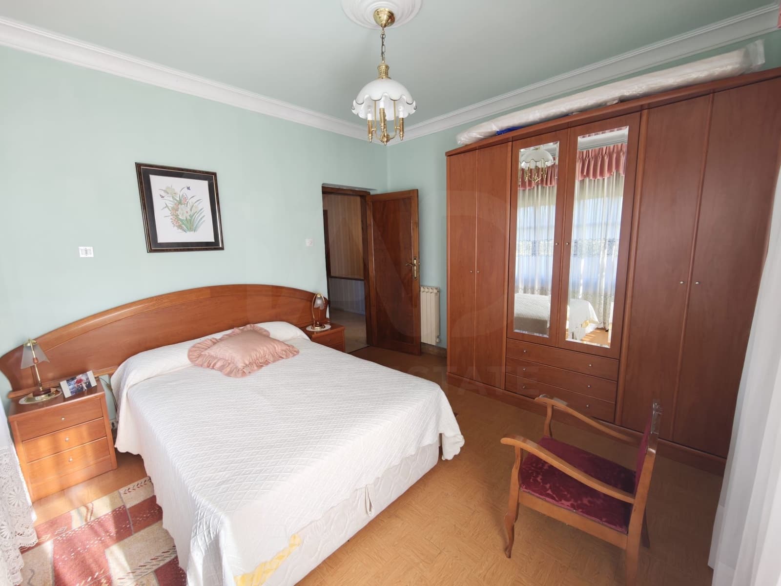6 sypialnia Dom na sprzedaż w Urdiales del Paramo z garażem - 139 900 € (Ref: 9991413)