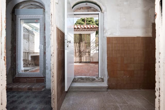 Lejlighed til salg i El Vendrell - € 232.000 (Ref: 9991414)