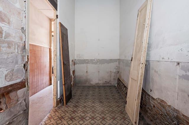 Lejlighed til salg i El Vendrell - € 232.000 (Ref: 9991414)