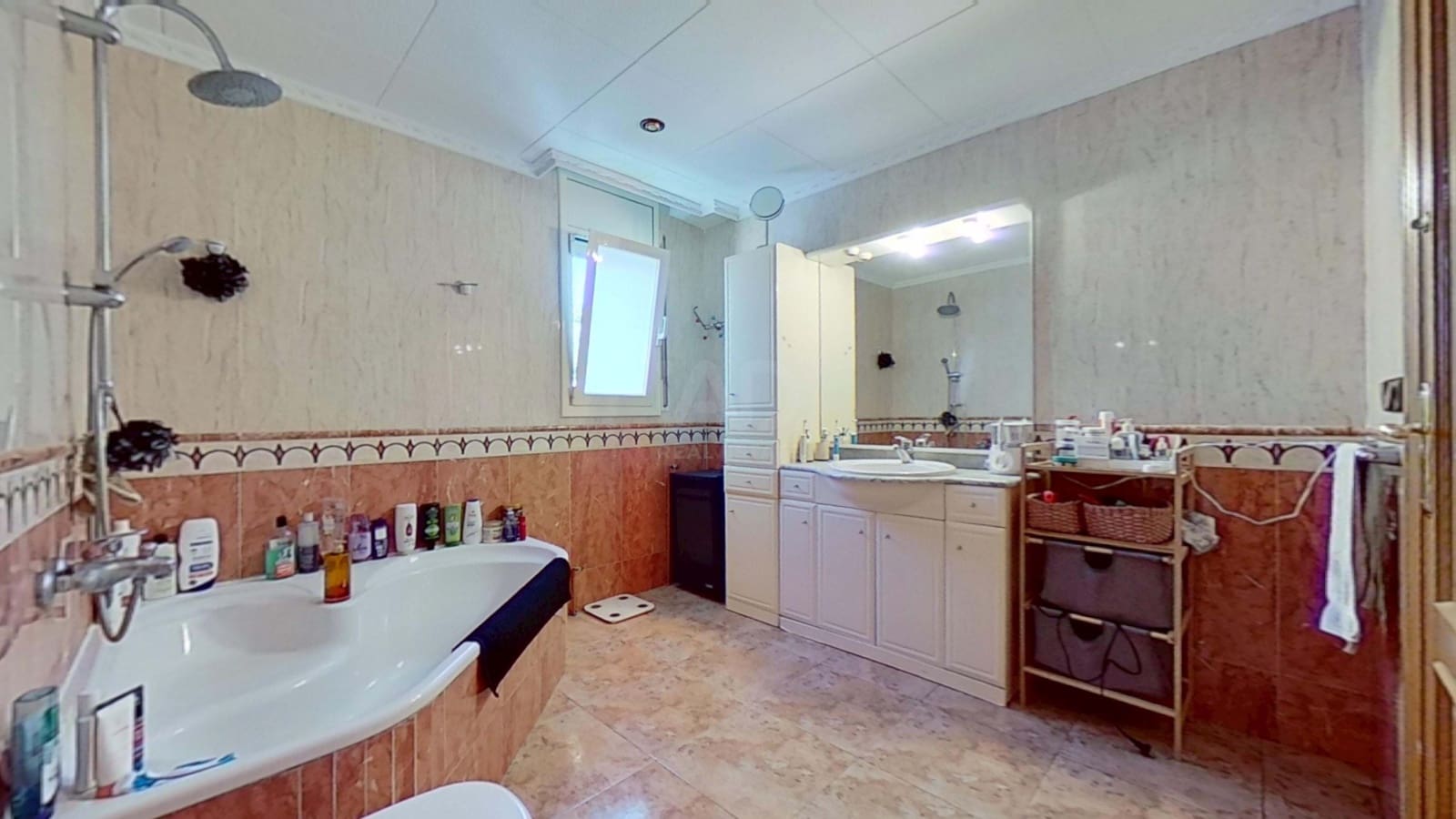5 sypialnia Willa na sprzedaż w Miasto Tarragona z basenem garażem - 390 000 € (Ref: 9991415)