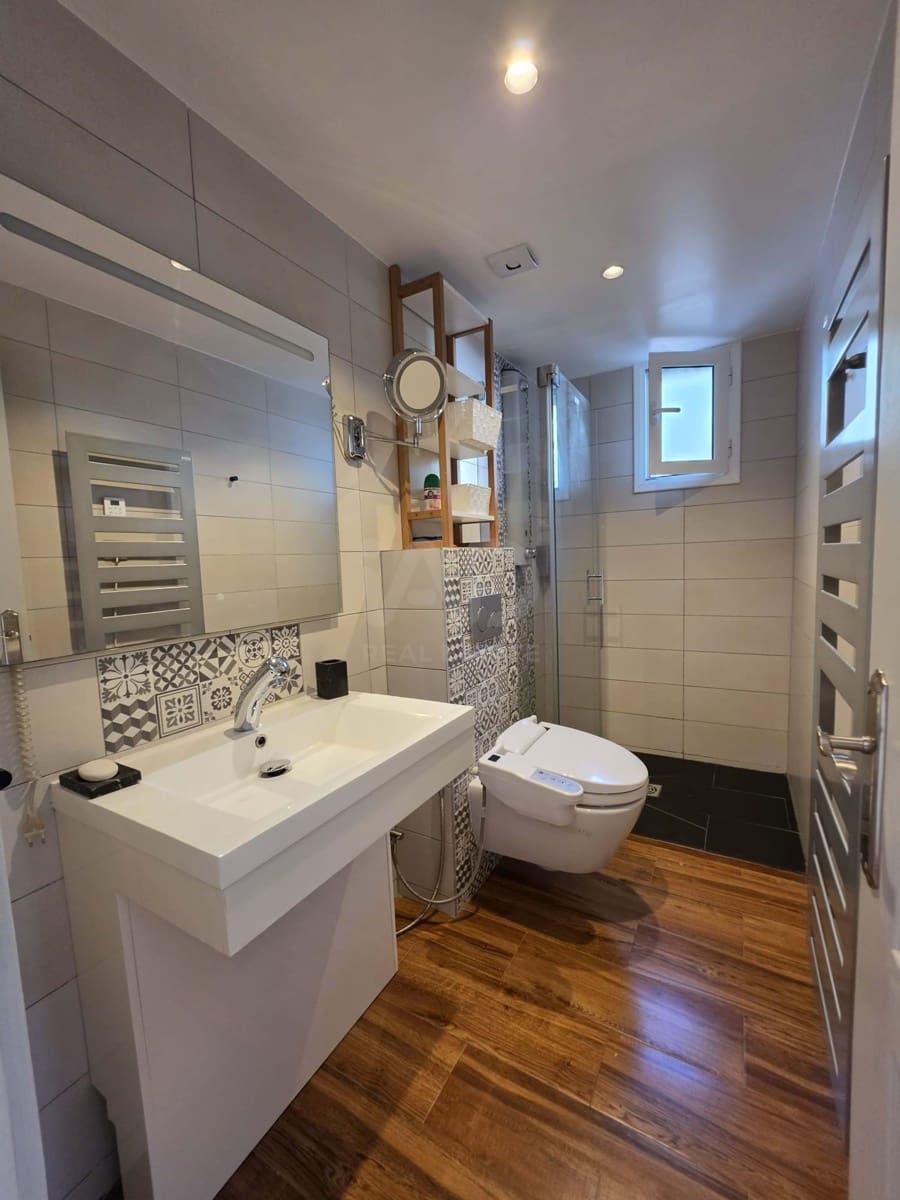 Casa de 5 habitaciones en Calafat en venta - 323.000 € (Ref: 9991417)
