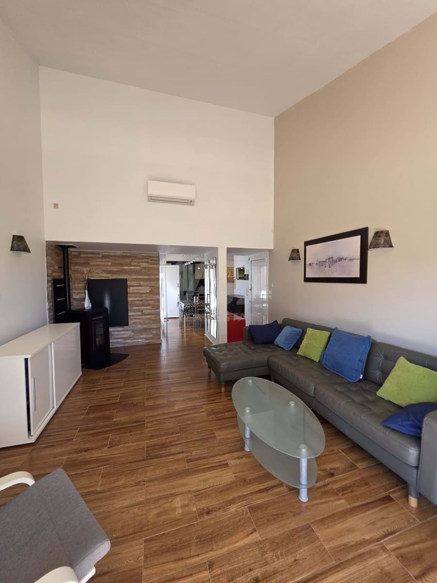 Casa de 5 habitaciones en Calafat en venta - 323.000 € (Ref: 9991417)
