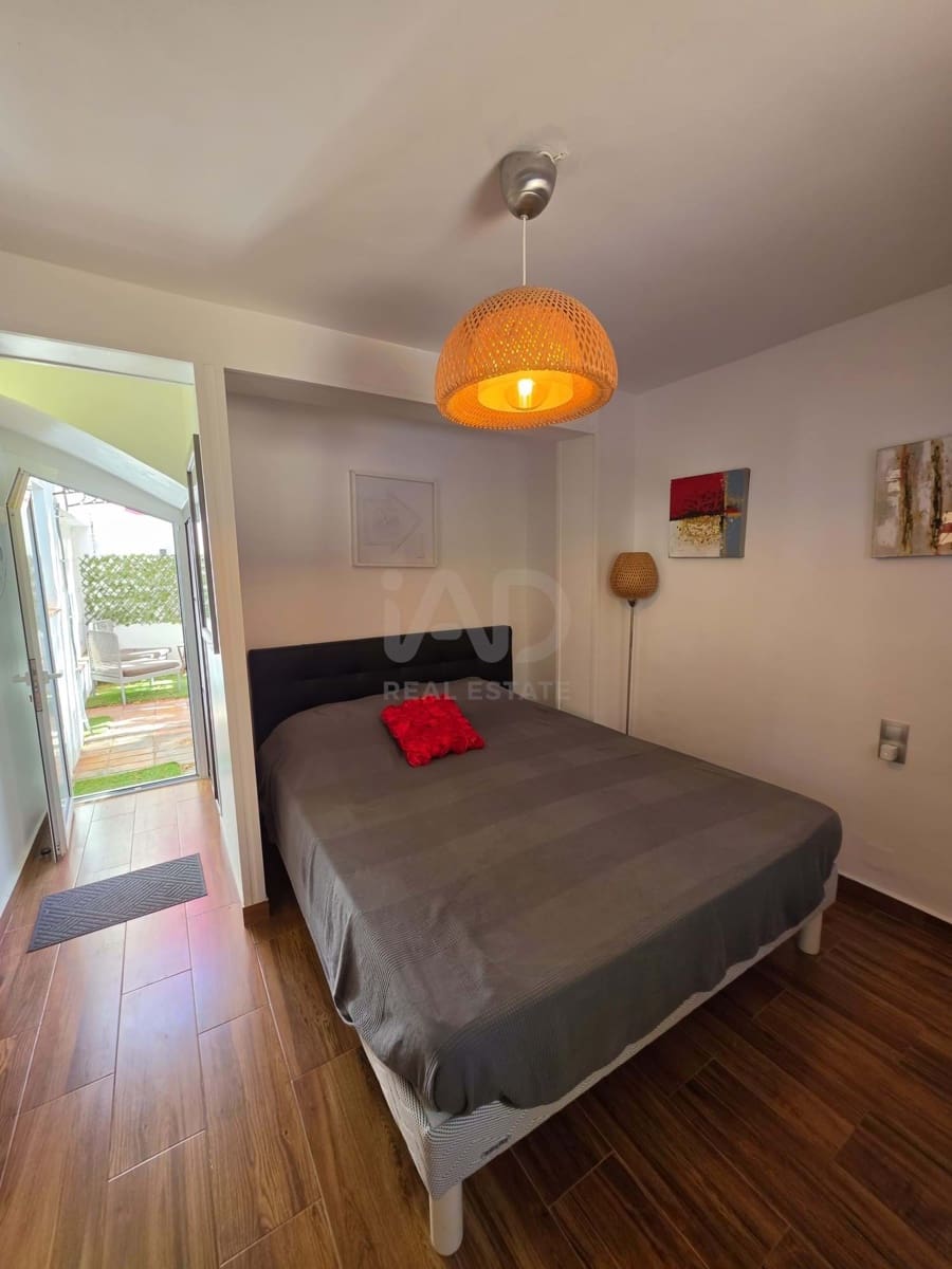 Casa de 5 habitaciones en Calafat en venta - 323.000 € (Ref: 9991417)