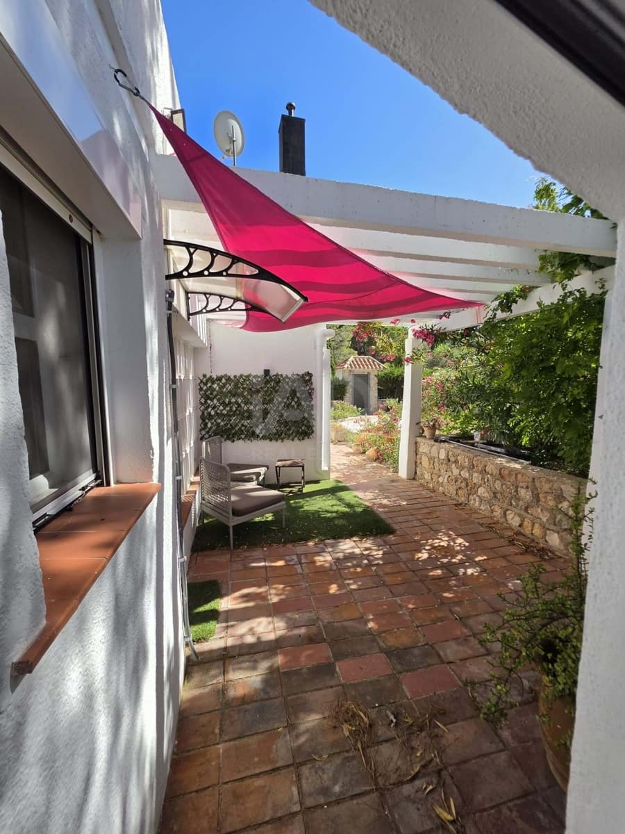 Casa de 5 habitaciones en Calafat en venta - 323.000 € (Ref: 9991417)