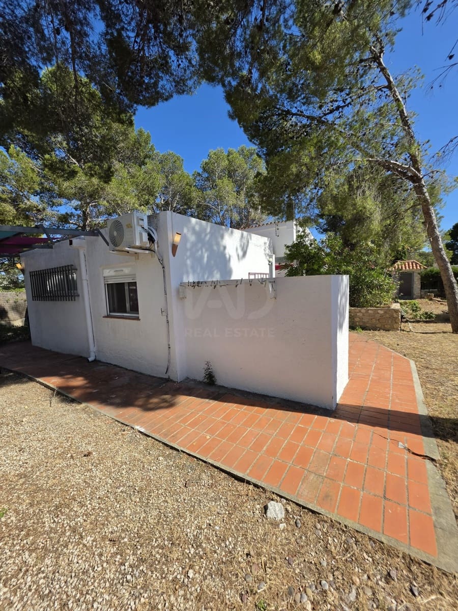 Casa de 5 habitaciones en Calafat en venta - 323.000 € (Ref: 9991417)