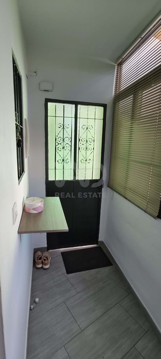 2 slaapkamer Loft te koop in Sevilla stad - € 52.000 (Ref: 9991421)